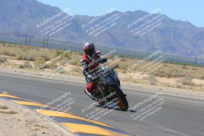 media/Sep-25-2023-Moto Forza (Mon) [[81ffa65e0a]]/B-C Group/Session 3 (Turn 16 Inside)/